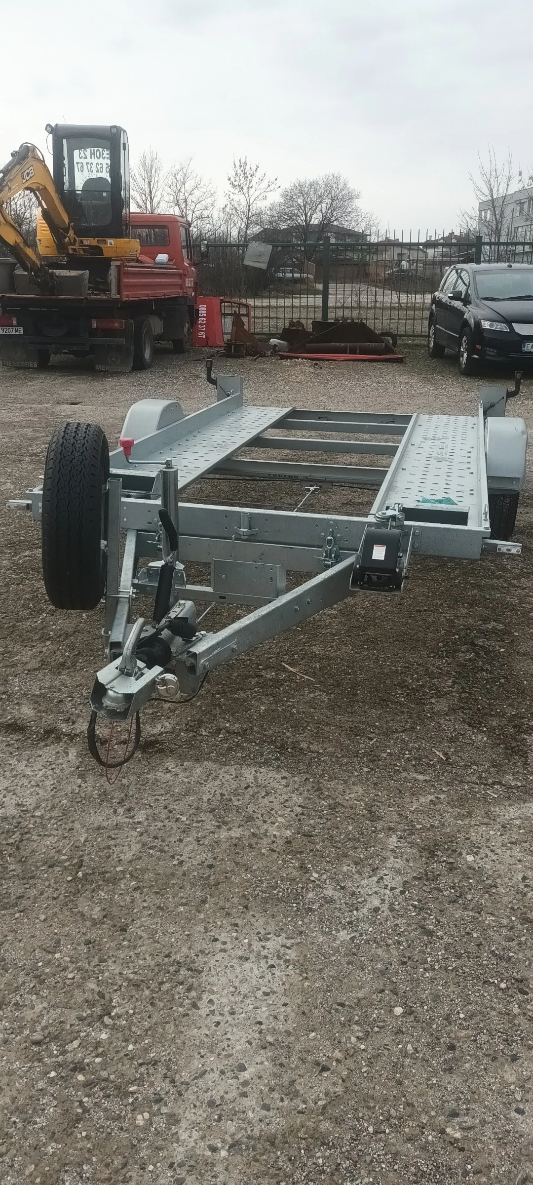 �� ��������� Lider KNOTT | Mobile.bg � ����������� 4