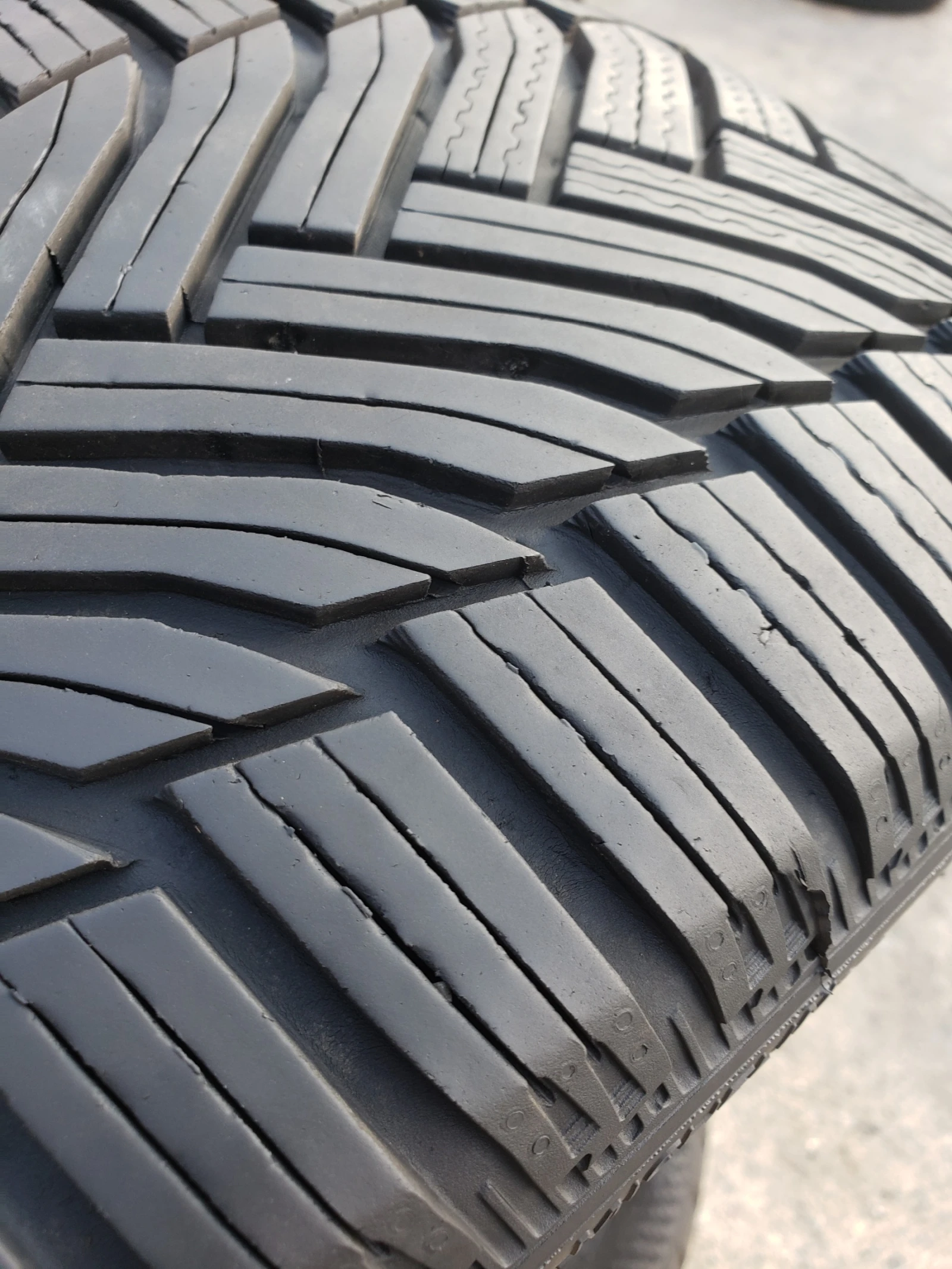 ���� 215/45R17 | Mobile.bg � ����������� 5