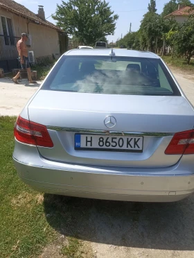Mercedes-Benz E 220, снимка 4