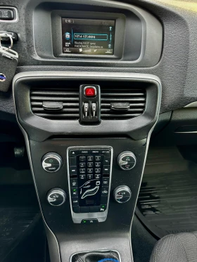 Volvo V40 1.6 D2 2012 209 хил км ТОП СЪСТОЯНИЕ!!, снимка 13