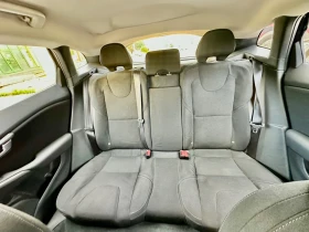 Volvo V40 1.6 D2 2012 209 хил км ТОП СЪСТОЯНИЕ!!, снимка 12