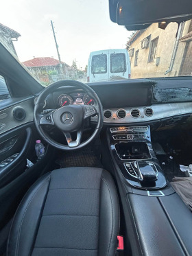 Mercedes-Benz E 200, снимка 8 - Автомобили и джипове - 45845258
