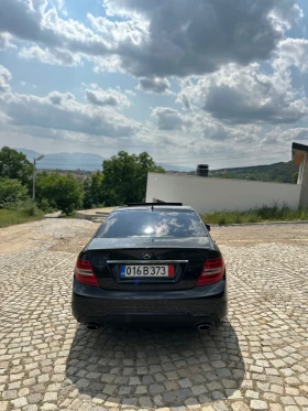 Mercedes-Benz C 350 Avantgarde///FULL AMG PACK/////Harman Kardon - 18900 лв. - 49276768 4