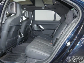 BMW i7 M70 xDrive - 277700 лв. / 141985.76 € - 79923906 8