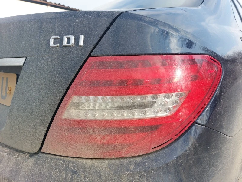 Mercedes-Benz C 220 CDI BlueEFFICIENCY W204 Facelift, снимка 16 - Автомобили и джипове - 39665812