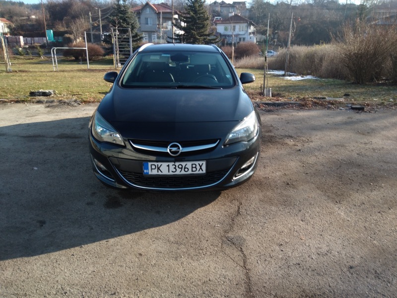 Opel Astra 1.7 Cdti Facelift, снимка 2 - Автомобили и джипове - 45707302