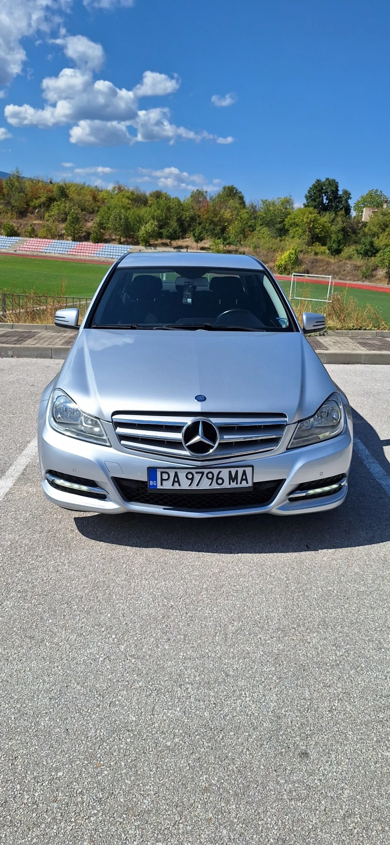 Mercedes-Benz C 180 Facelift Бензин, снимка 1 - Автомобили и джипове - 47562989