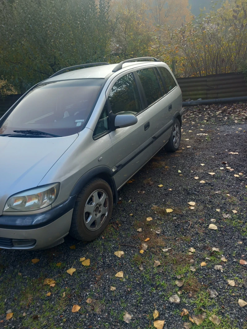 Opel Zafira, снимка 3 - Автомобили и джипове - 47769971