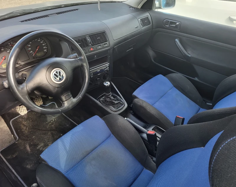 VW Golf 1.4i, снимка 4 - Автомобили и джипове - 49060114