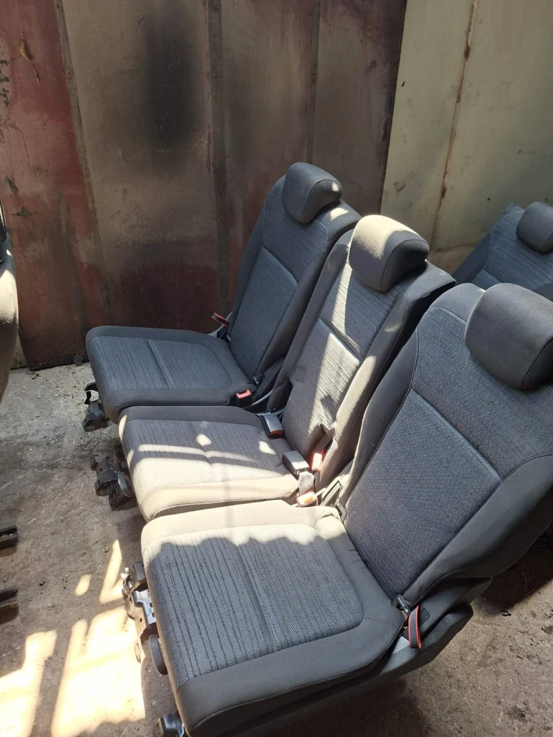 Opel Zafira 1.4T, снимка 9 - Автомобили и джипове - 51406856