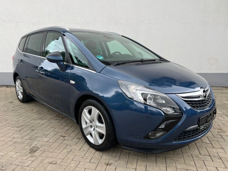 Opel Zafira 1.4T, снимка 1 - Автомобили и джипове - 49525461