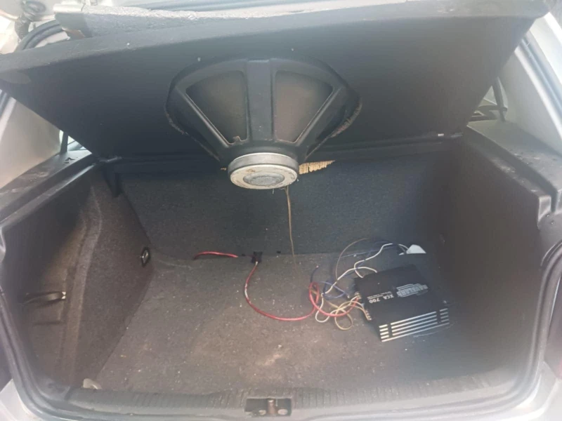 VW Golf, снимка 7 - Автомобили и джипове - 52788664