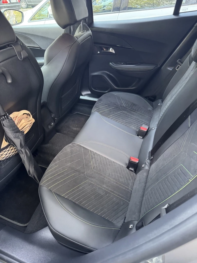 Peugeot 2008 GT, снимка 11 - Автомобили и джипове - 52990700