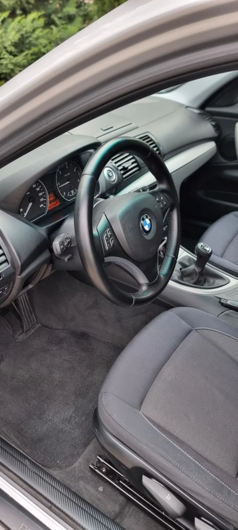 BMW 116  2010г, снимка 9 - Автомобили и джипове - 52136354