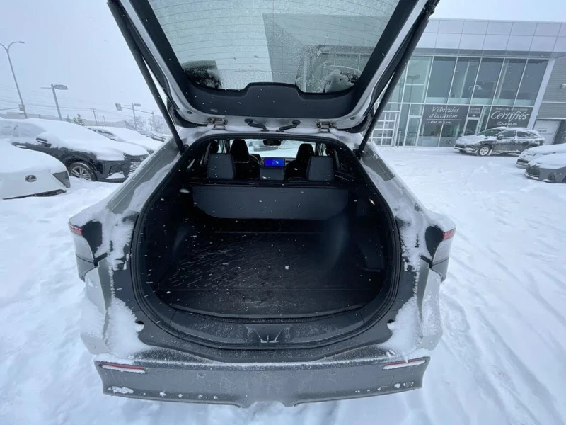 Toyota bZ4X XLE* 360 КАМЕРА* ОБДУХВАНЕ* ПАНОРАМА* , снимка 11 - Автомобили и джипове - 53362167