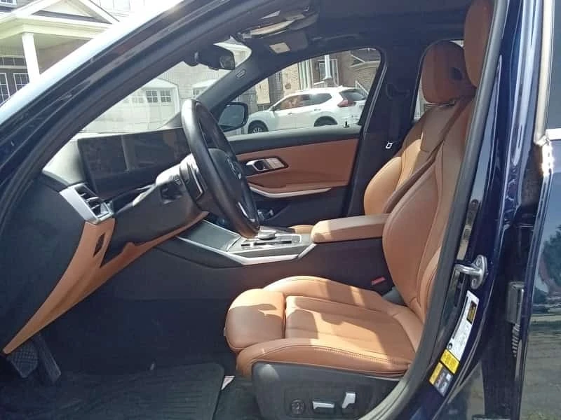 BMW 330 e  PLUG-IN HYBRID * 2023 * HUD * CARFAX | Mobile.bg � ����������� 2
