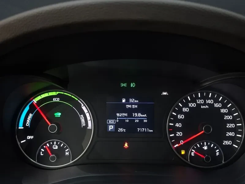 Kia K5 Hybrid 2Nd Generation Noblesse, снимка 8 - Автомобили и джипове - 56355101