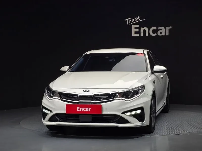 Kia K5 Hybrid 2Nd Generation Noblesse, снимка 3 - Автомобили и джипове - 56355101
