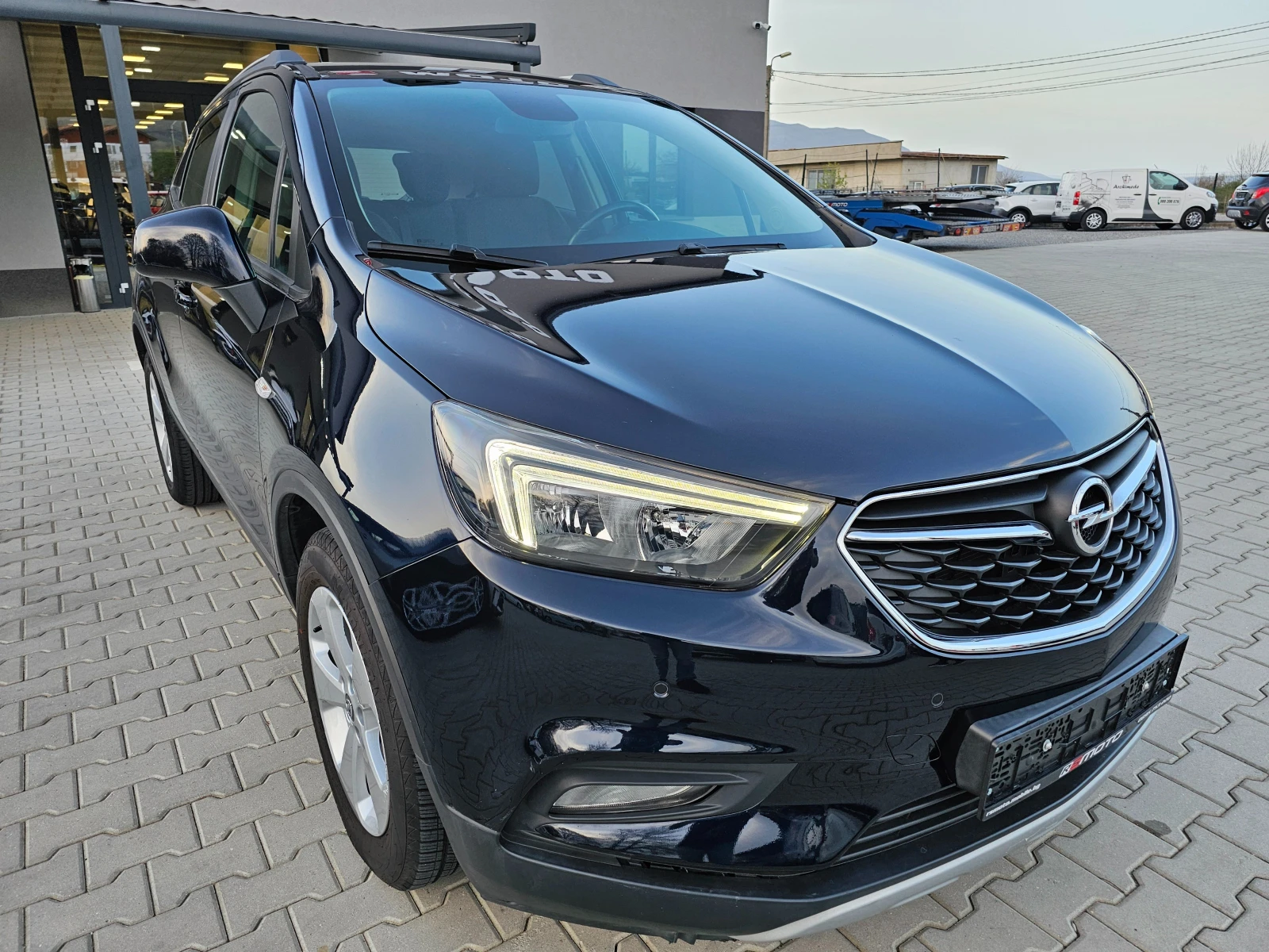 Opel Mokka X 1.6 Бензин, 116 к.с., Уникат-50000км.! | Mobile.bg — изображение 1
