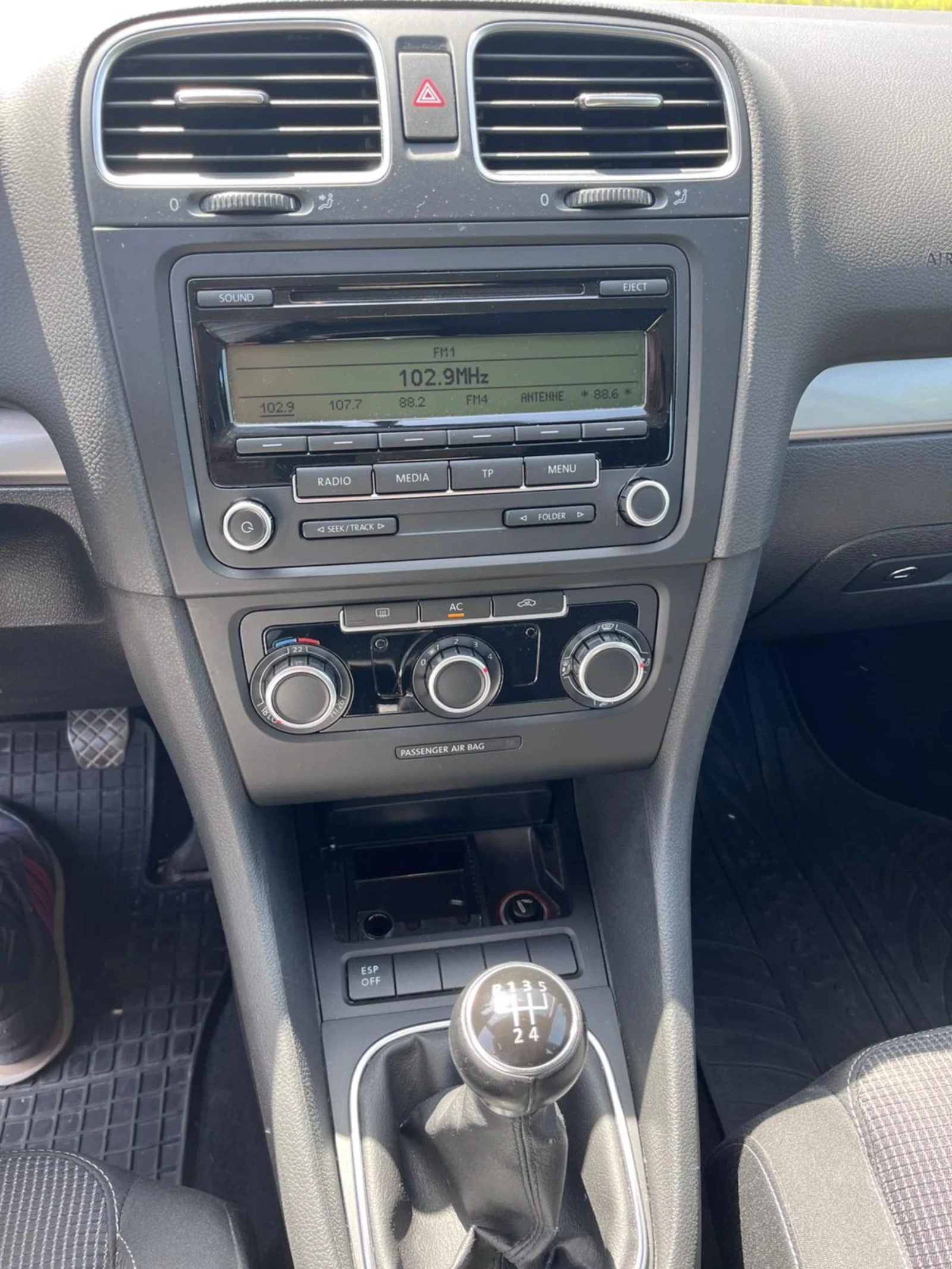 VW Golf 1.4i - изображение 8