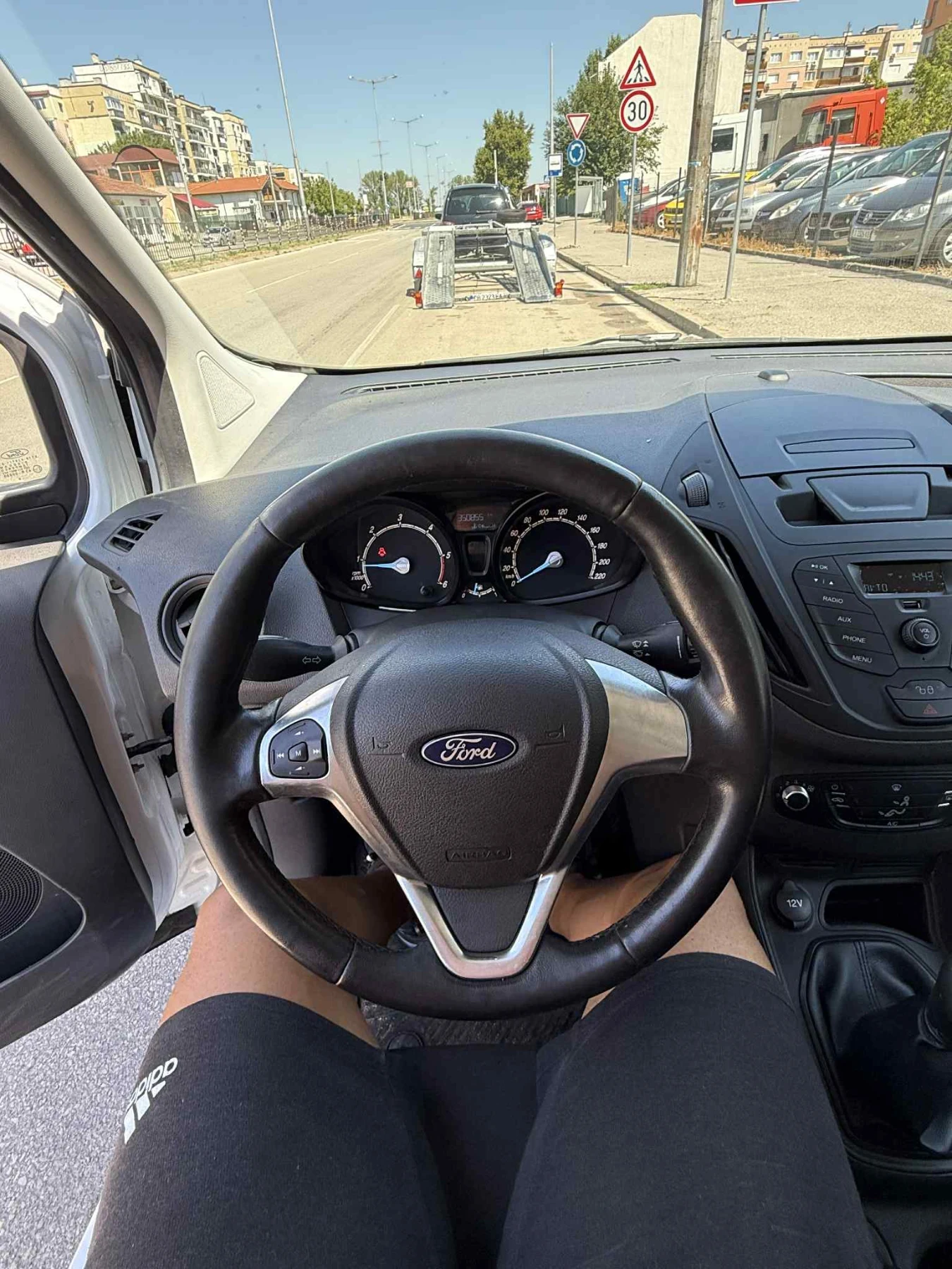 Ford Courier 1.5tdci /сваляем теглич / климатик /КРАЙНА ЦЕНА - изображение 7