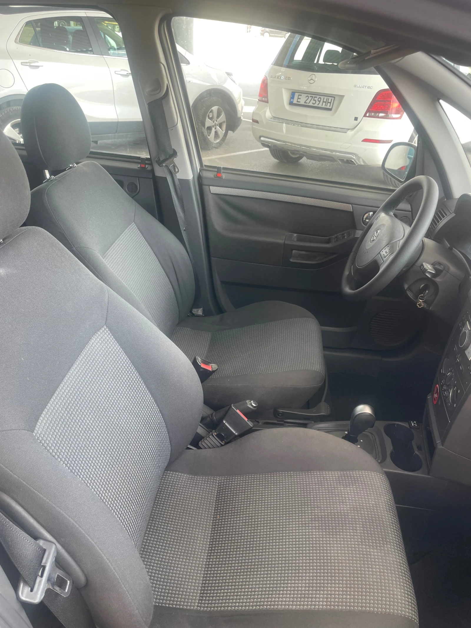 Opel Meriva 1.6i Facelift Бензин/Газ Клима - изображение 10