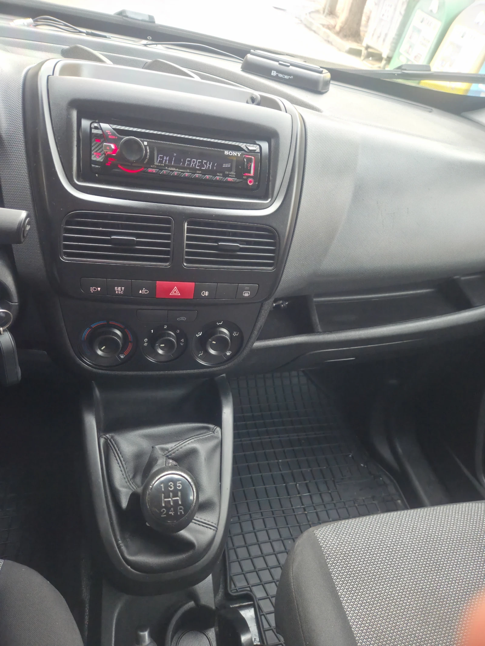 Fiat Doblo 1.3jtd pikap maxi, снимка 9 - Автомобили и джипове - 53729914