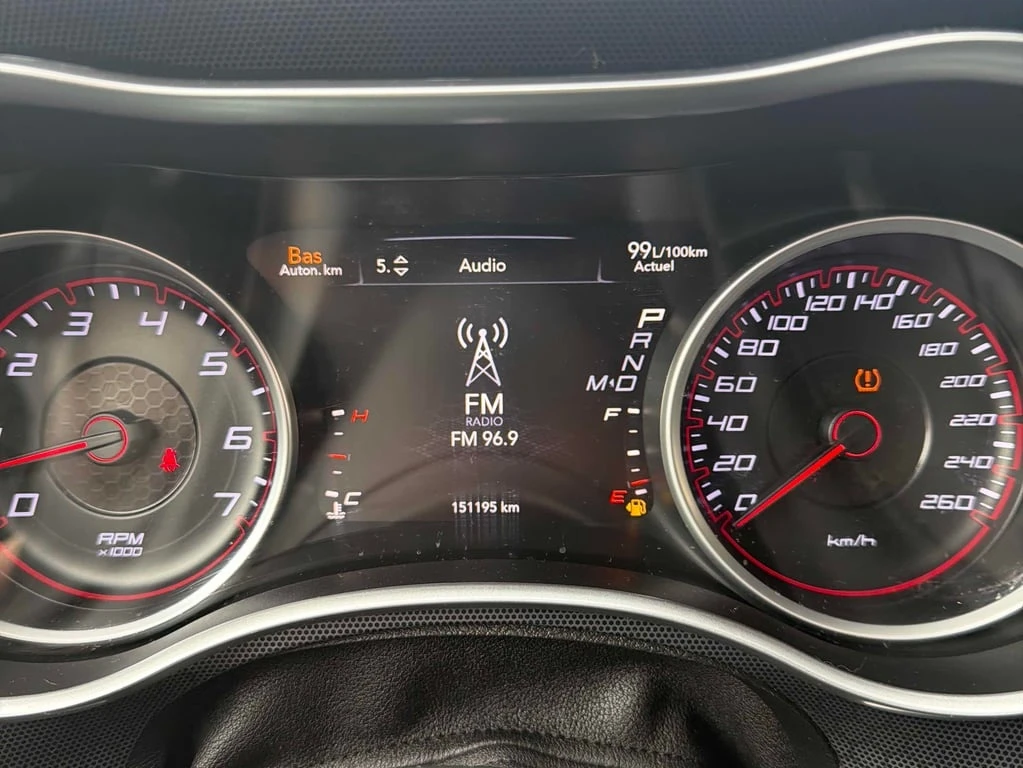 Dodge Charger * SXT * CARFAX * БЕЗ ПЪРВОНАЧАЛНА ВНОСКА - изображение 8