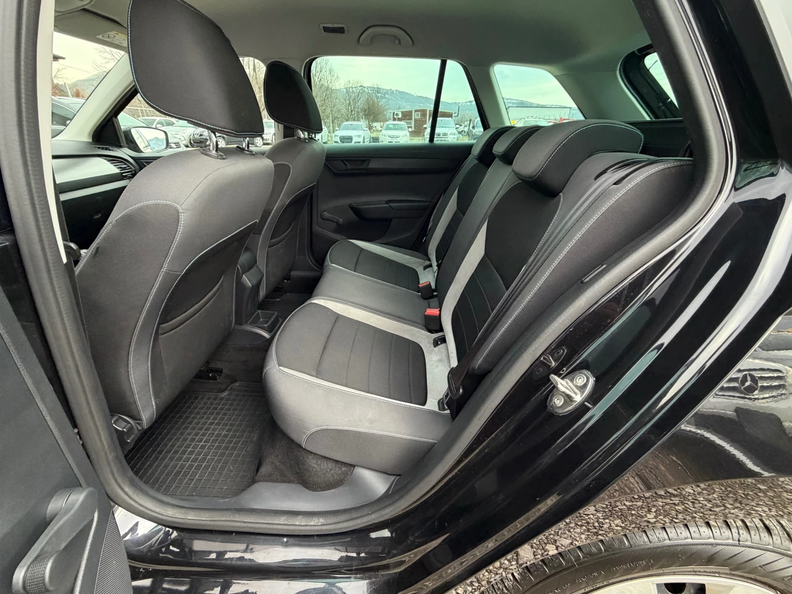 Skoda Fabia 1.2i 90�.� * ��������* * Euro-6*  | Mobile.bg � ����������� 14