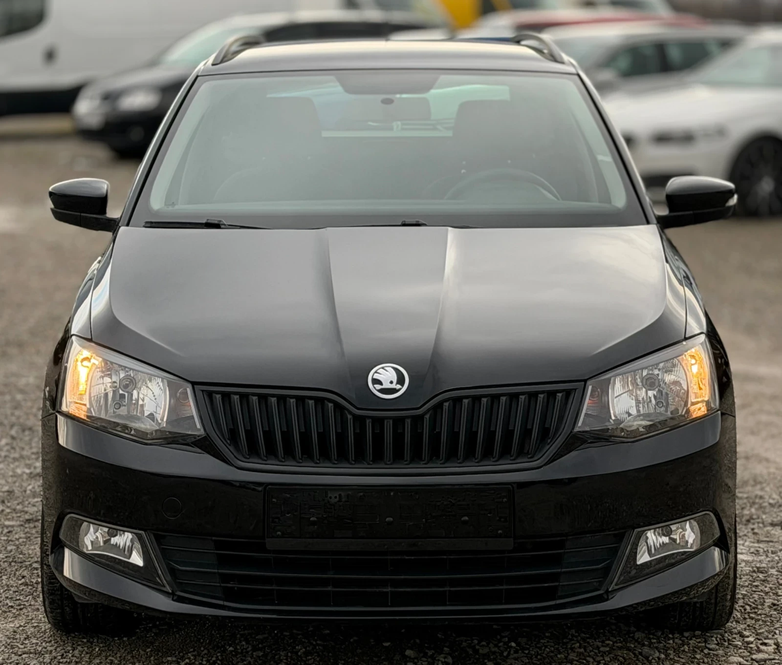 Skoda Fabia 1.2i 90к.с * Климатик* * Euro-6*  - изображение 2