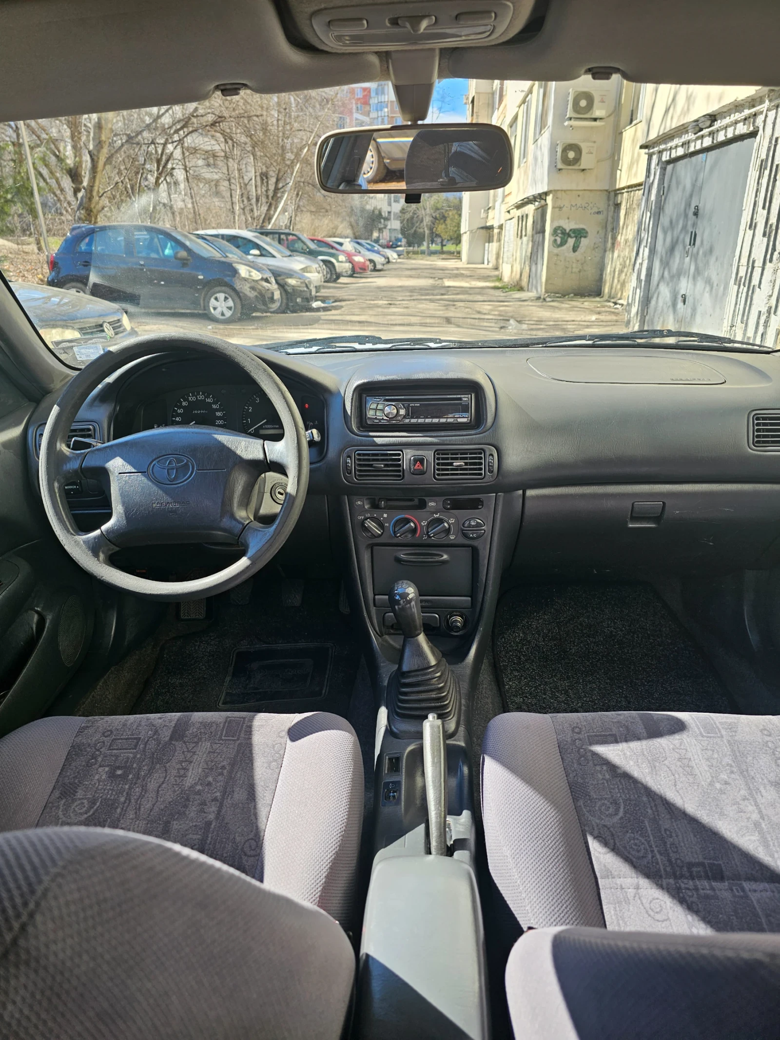 Toyota Corolla 1.3 16v (E110), снимка 15 - Автомобили и джипове - 53618586