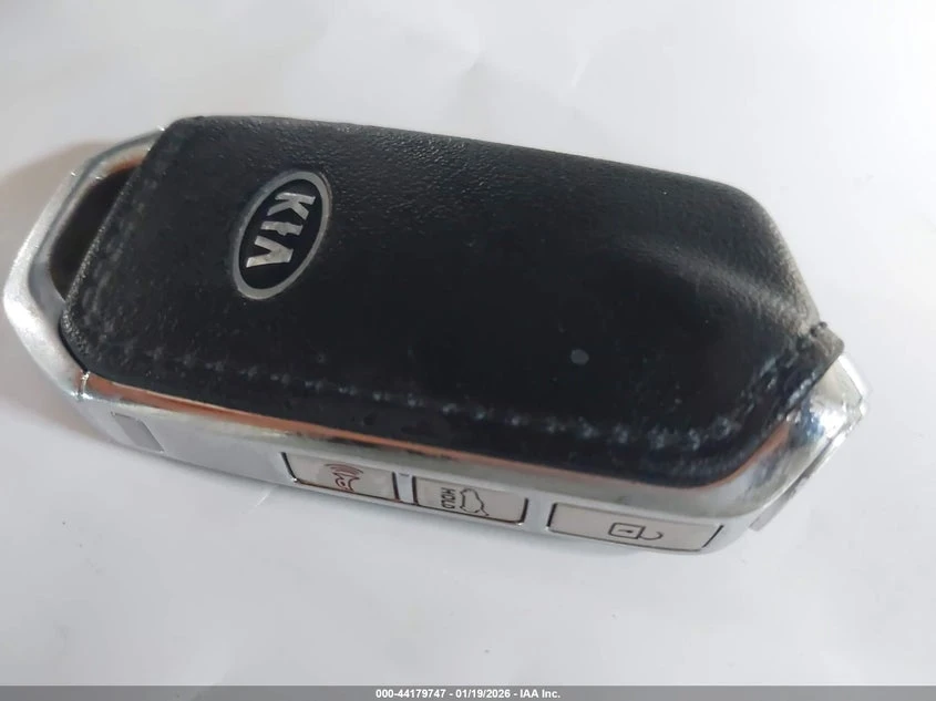 Kia Stinger Premium * Крайна цена до БГ* , снимка 11 - Автомобили и джипове - 53714821