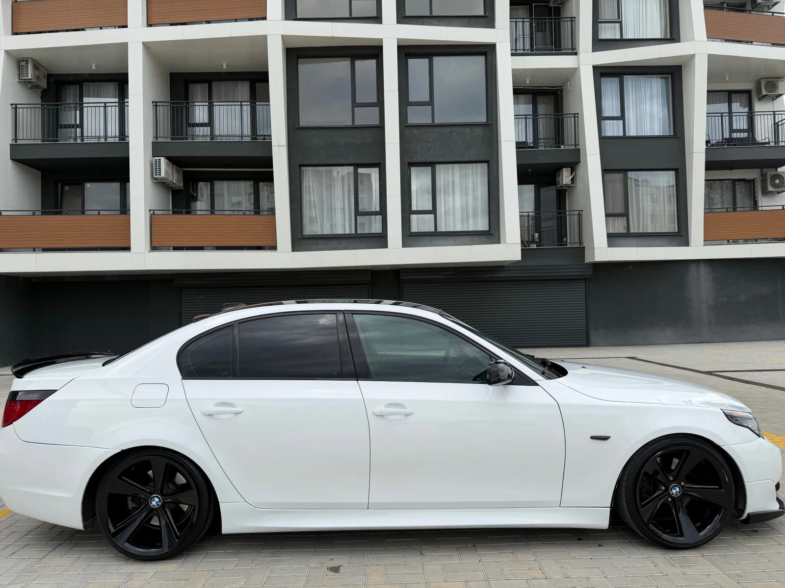 BMW 530 3.0d/235, снимка 4 - Автомобили и джипове - 54562756