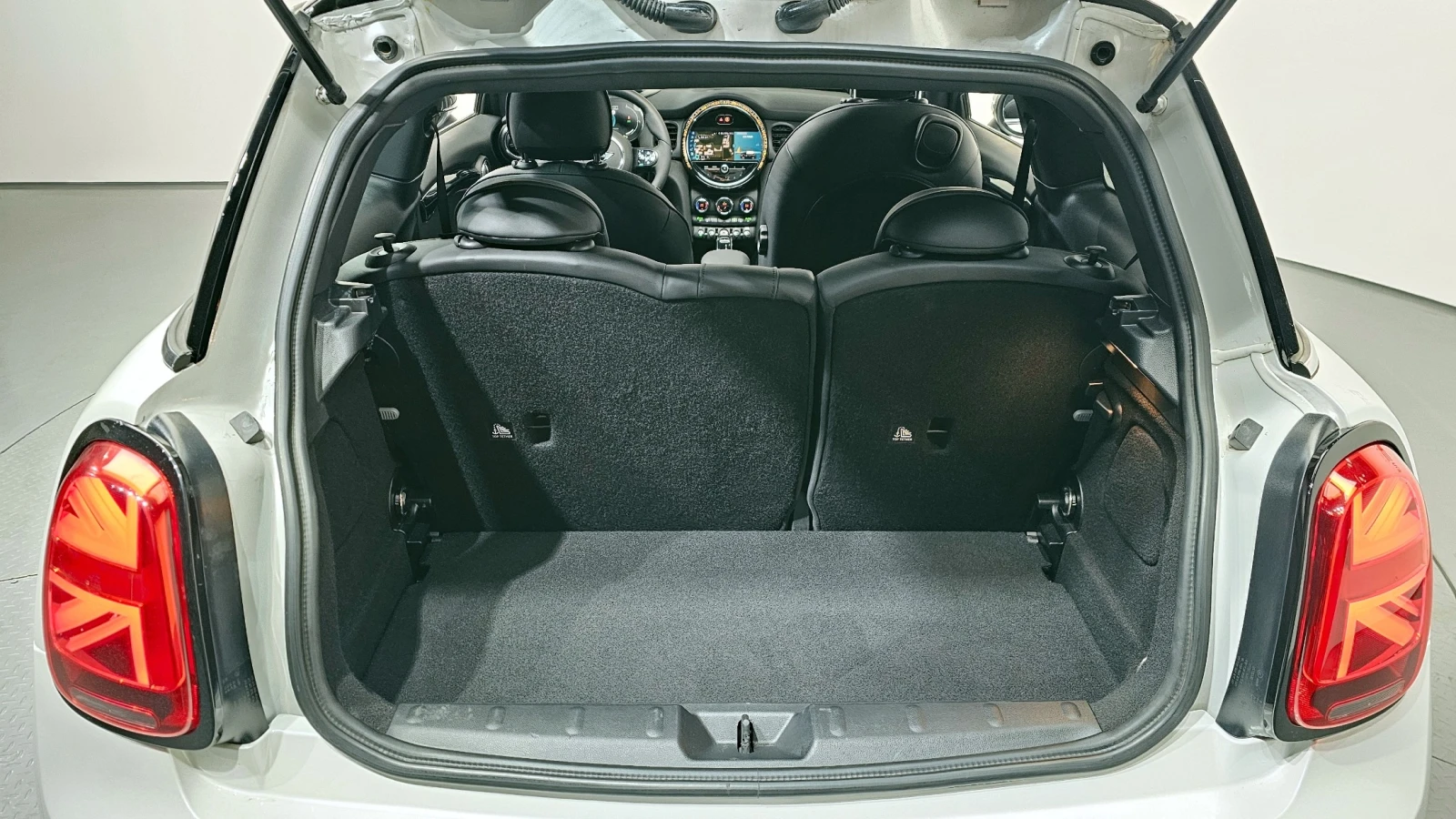 Mini Cooper s Mayfield* Edition* Navi* Camera* Keyless, снимка 5 - Автомобили и джипове - 54586572
