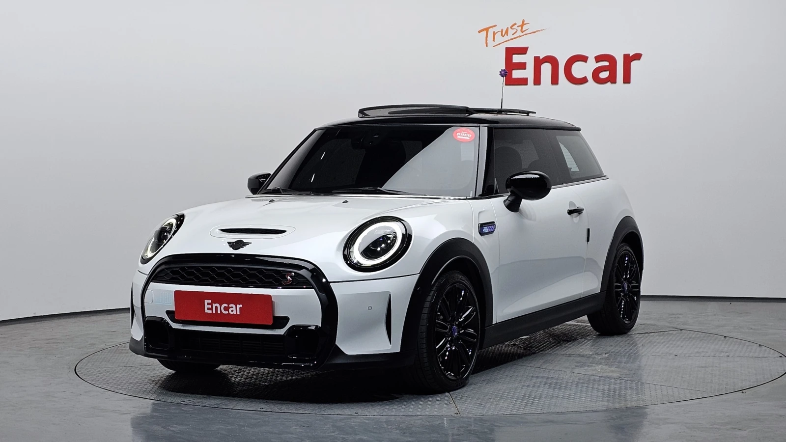 Mini Cooper s Mayfield* Edition* Navi* Camera* Keyless, снимка 2 - Автомобили и джипове - 54586572