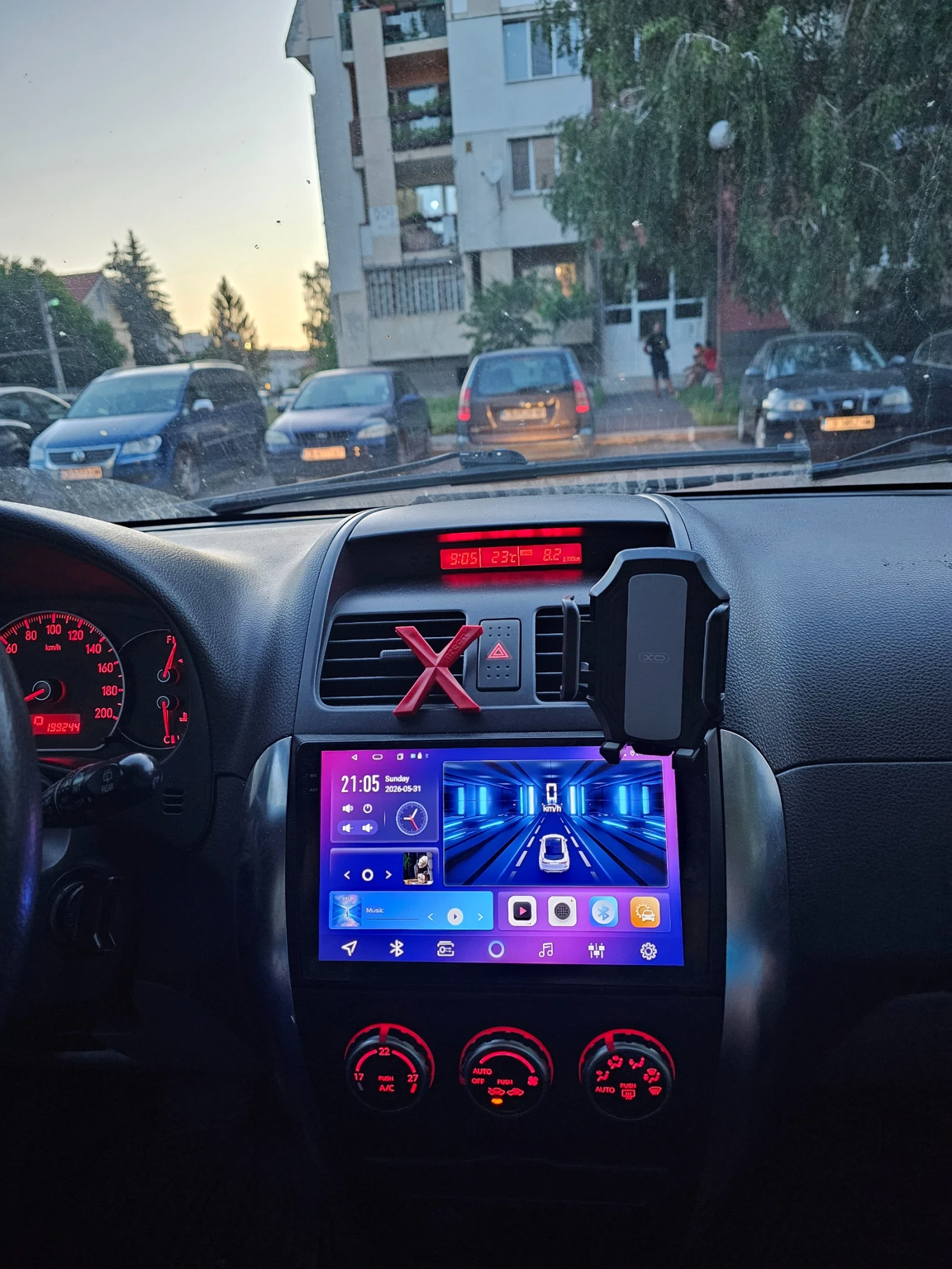 Suzuki SX4 1.6, снимка 7 - Автомобили и джипове - 54744255