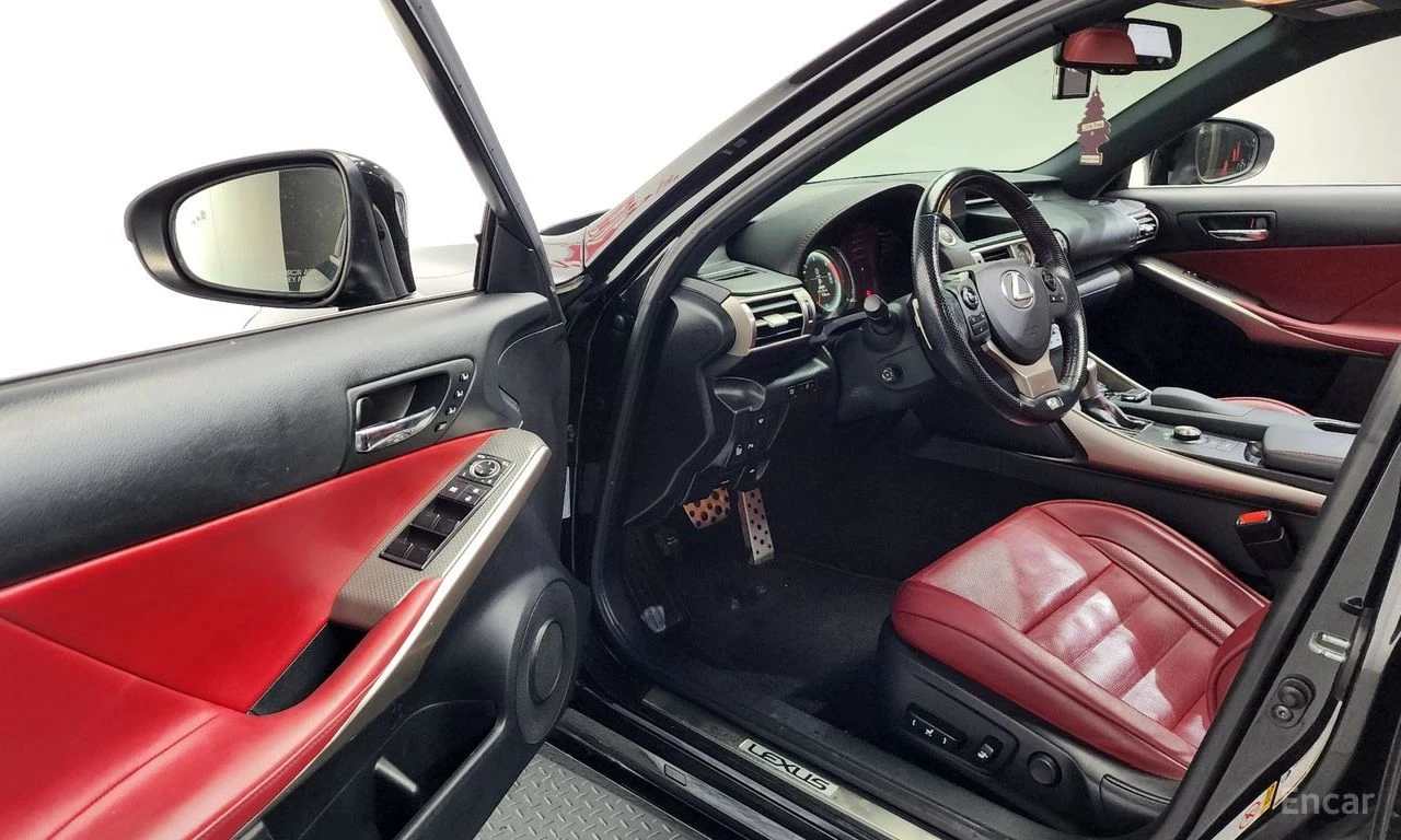 Lexus IS 200 t* F SPORT* ПОДГРЕВ* ОБДУХВАНЕ* НАВИГАЦИЯ, снимка 10 - Автомобили и джипове - 54760762