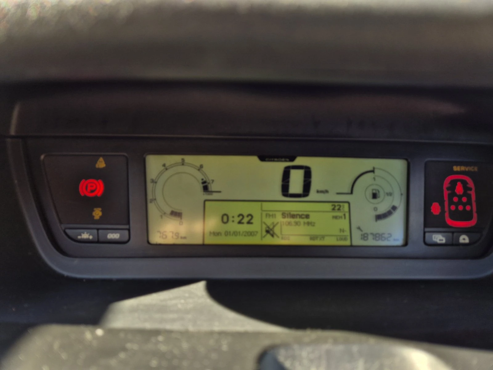 Citroen Grand C4 Picasso, снимка 2 - Автомобили и джипове - 54913574