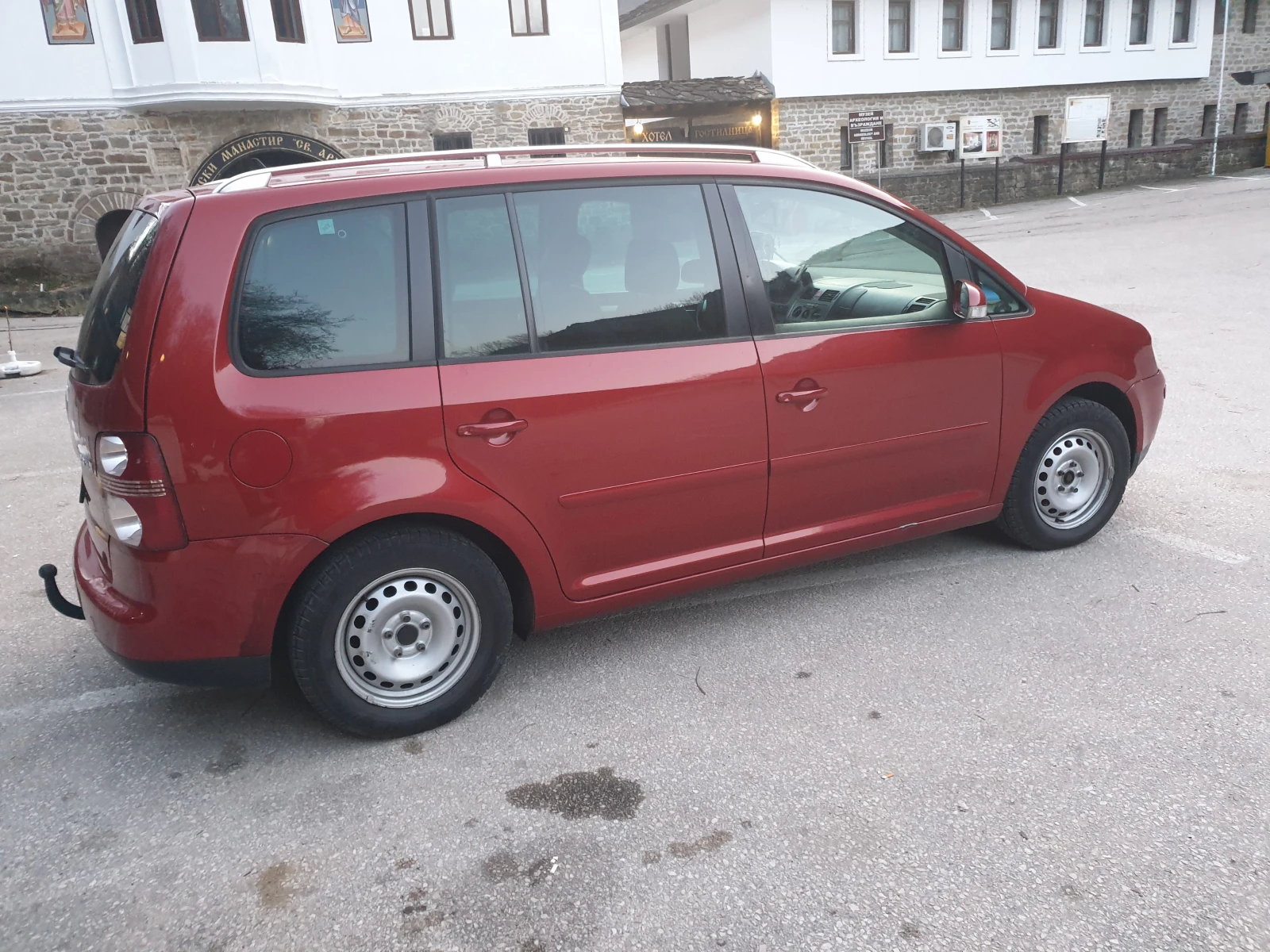 VW Touran, снимка 3 - Автомобили и джипове - 55038916