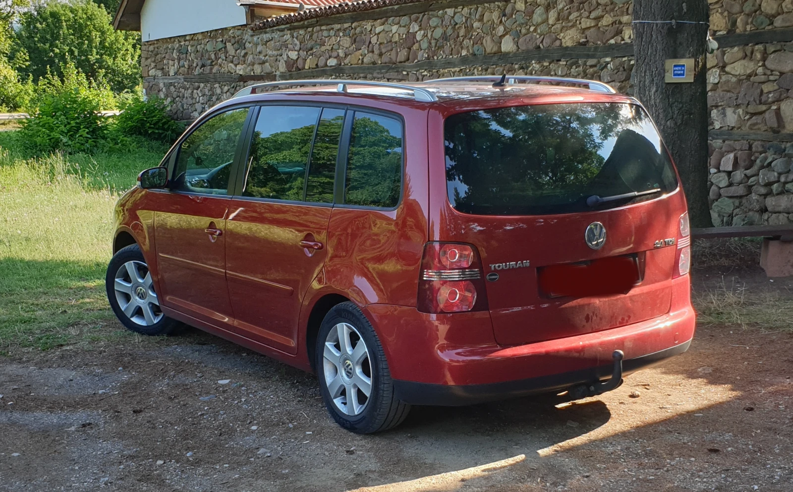 VW Touran, снимка 11 - Автомобили и джипове - 55038916