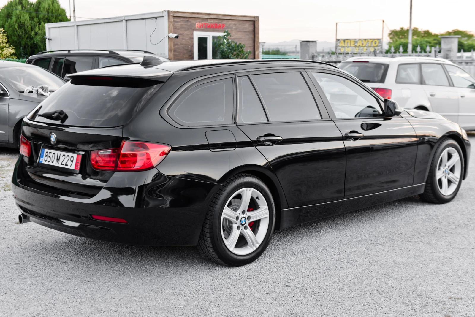 BMW 318 d Mpack 6sk., снимка 4 - Автомобили и джипове - 55108022