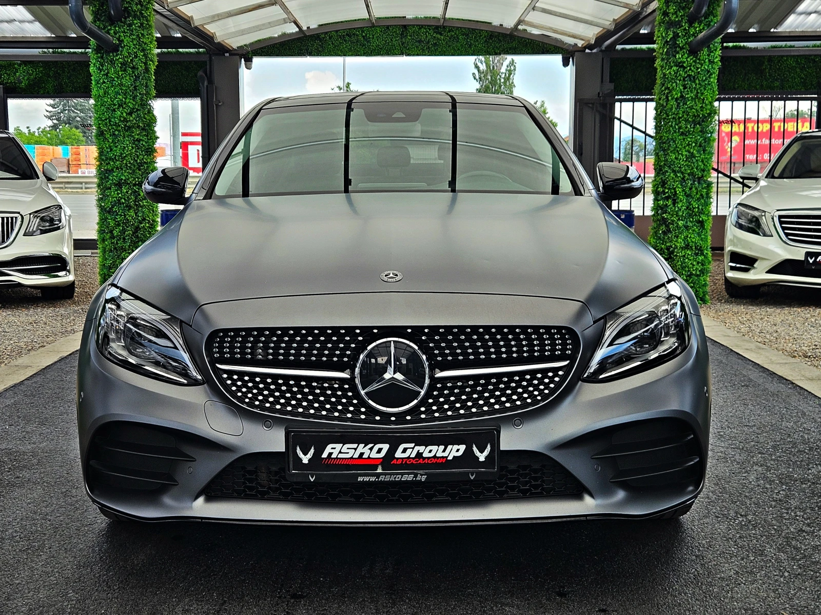 Mercedes-Benz C 220 AMG/4MAT/STELTH MATT/DIGITAL/PANO/CAMERA/ПОДГР/LIZ, снимка 2 - Автомобили и джипове - 55121884