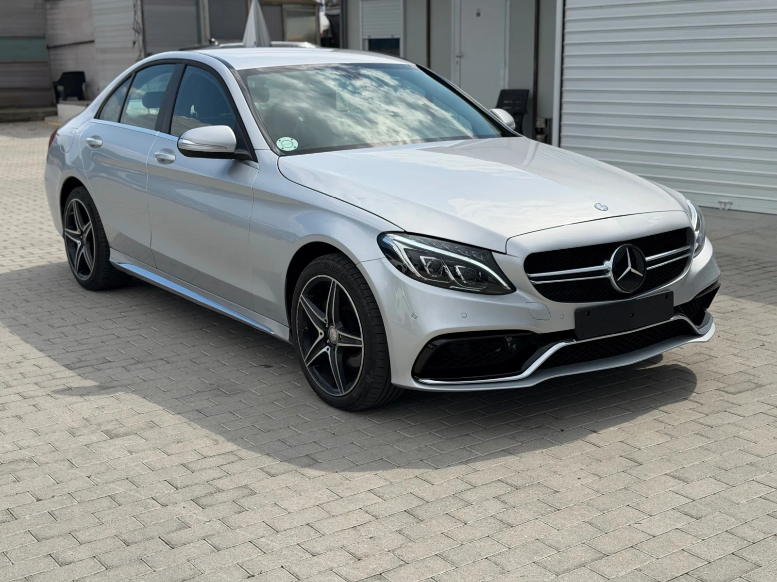 Mercedes-Benz C 220 2.2d/170hp/AMG-Line/ SERVICE BOOK/, снимка 3 - Автомобили и джипове - 55191280