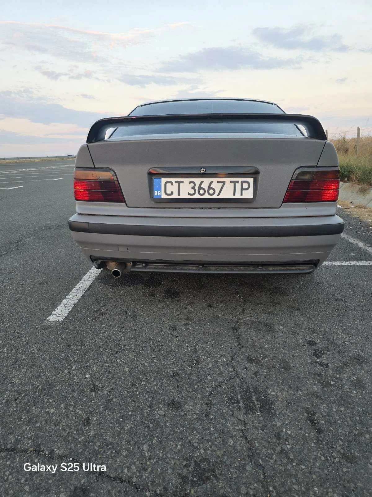BMW 318, снимка 3 - Автомобили и джипове - 55686329