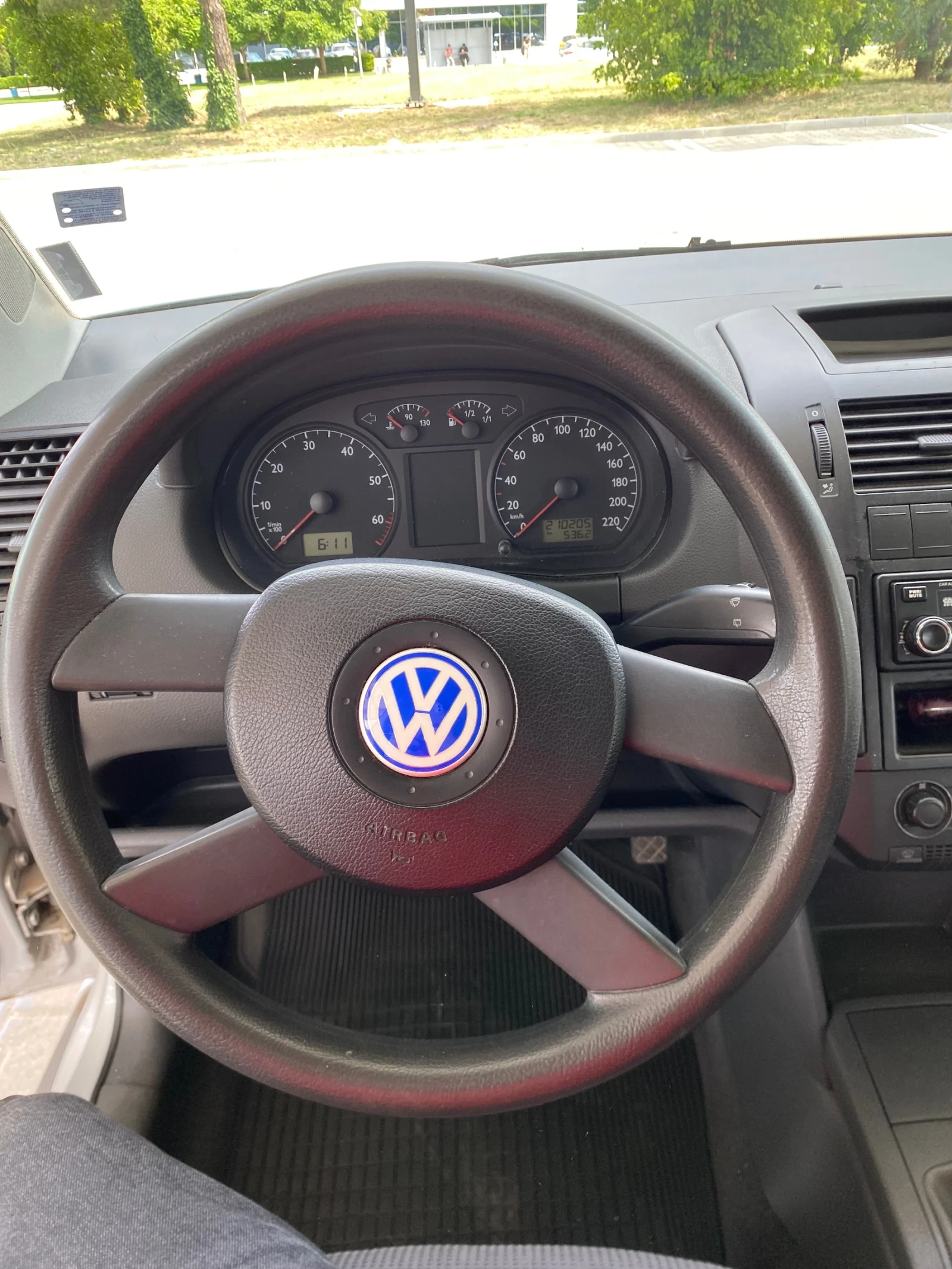 VW Polo VW Polo 1.4 Klimatronic , снимка 6 - Автомобили и джипове - 55698032