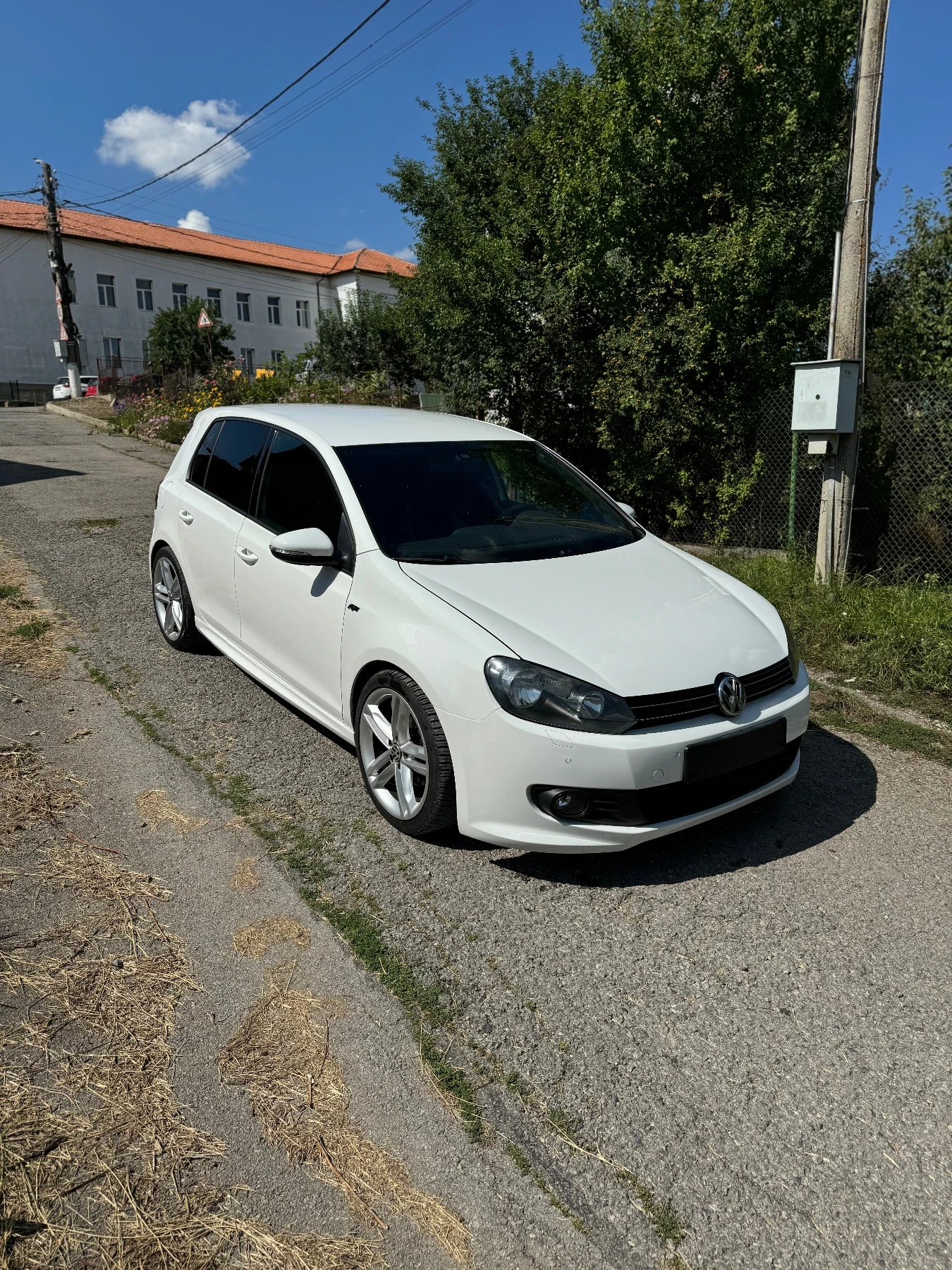 VW Golf 1.4TSI R-line, снимка 5 - Автомобили и джипове - 55953486