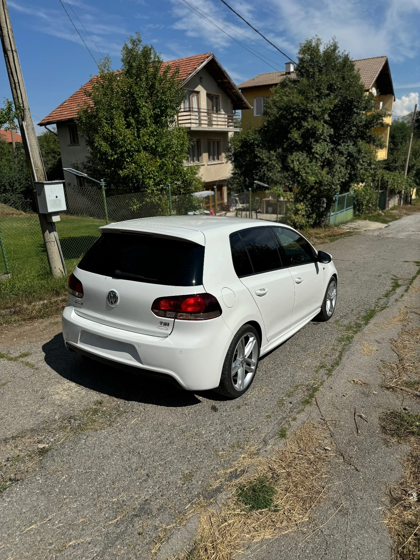 VW Golf 1.4TSI R-line, снимка 6 - Автомобили и джипове - 55953486