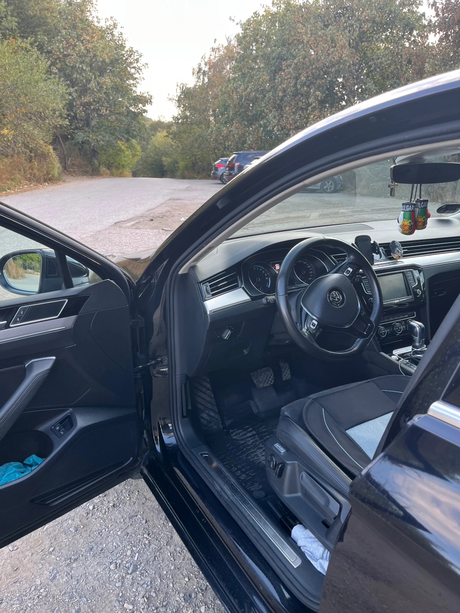 VW Passat, снимка 4 - Автомобили и джипове - 56113982