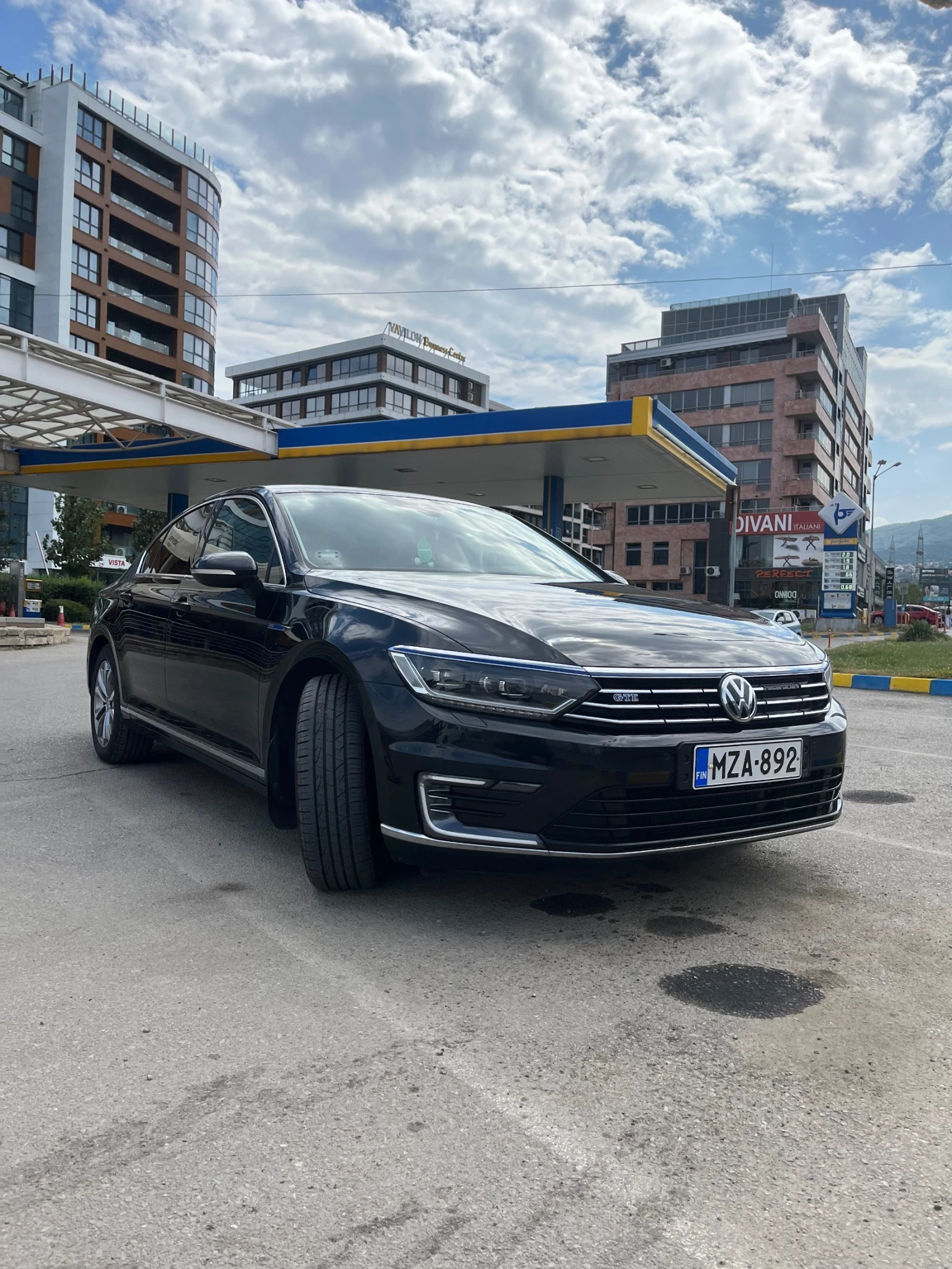 VW Passat, снимка 15 - Автомобили и джипове - 56113982