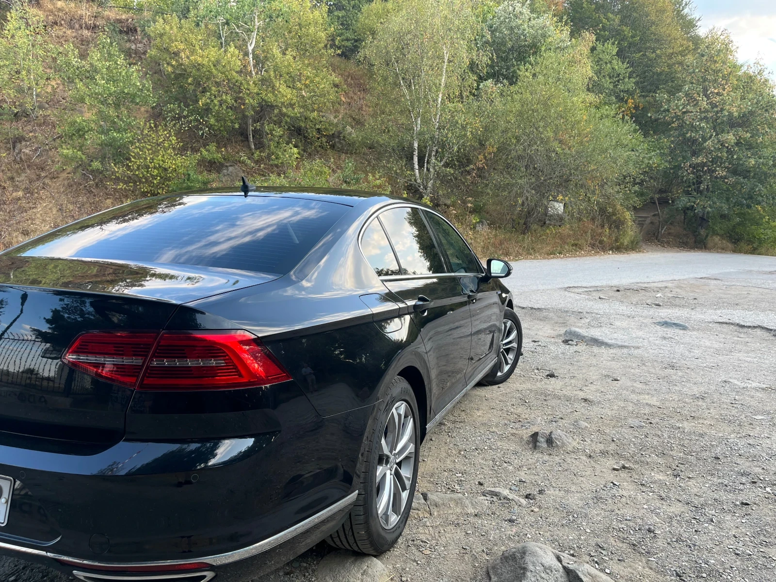 VW Passat, снимка 13 - Автомобили и джипове - 56113982